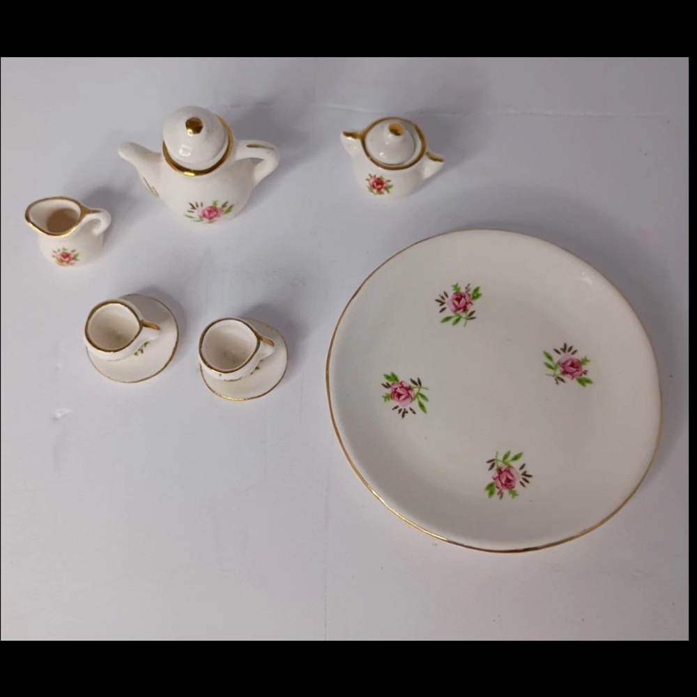 Porcelain Miniture Tea Set with Plate, Teapot, Creamer, Sugar Dish, and 2 Cups - Picture 3 of 6